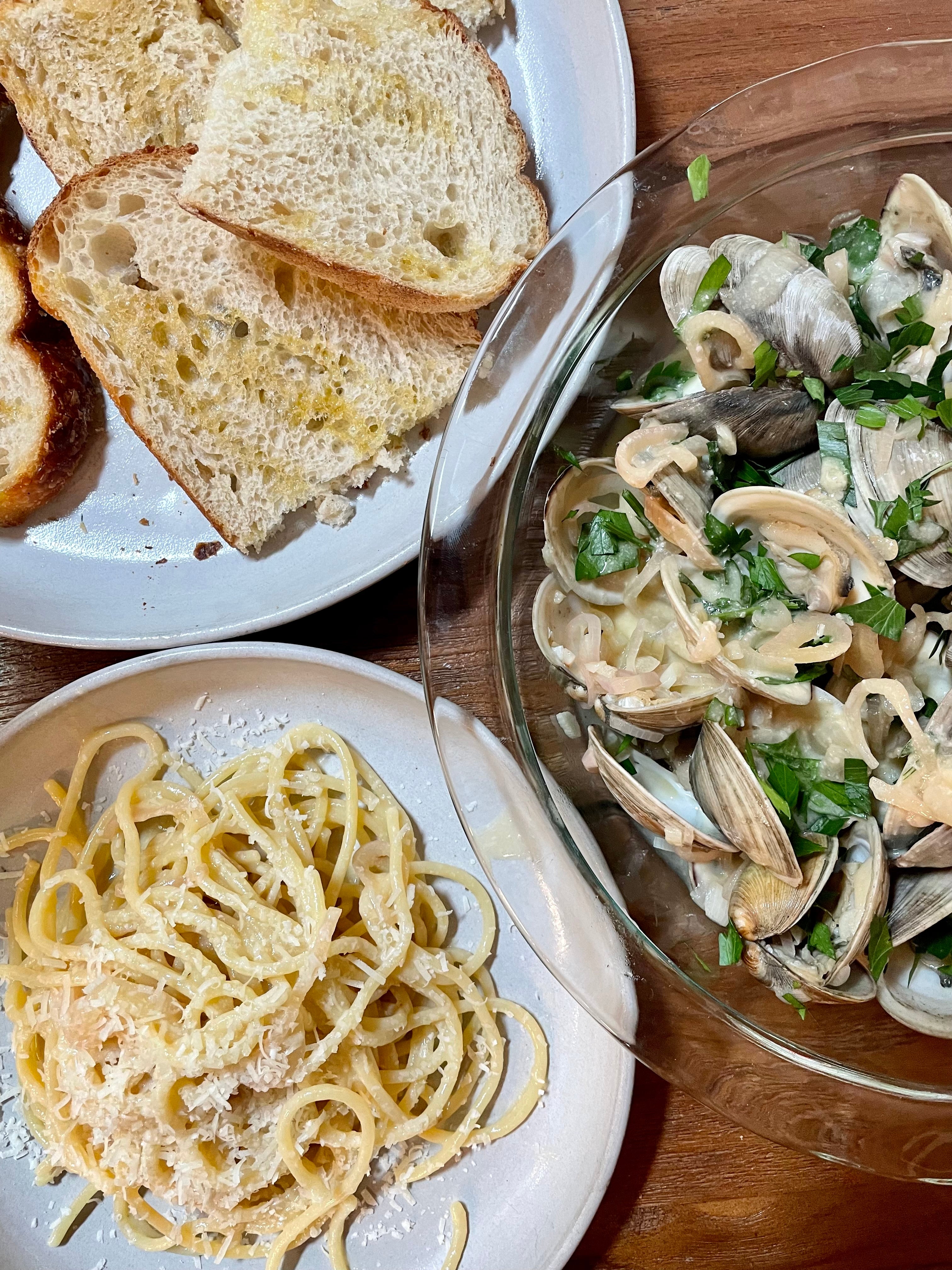 Spaghetti and Clams – ZelliPasta
